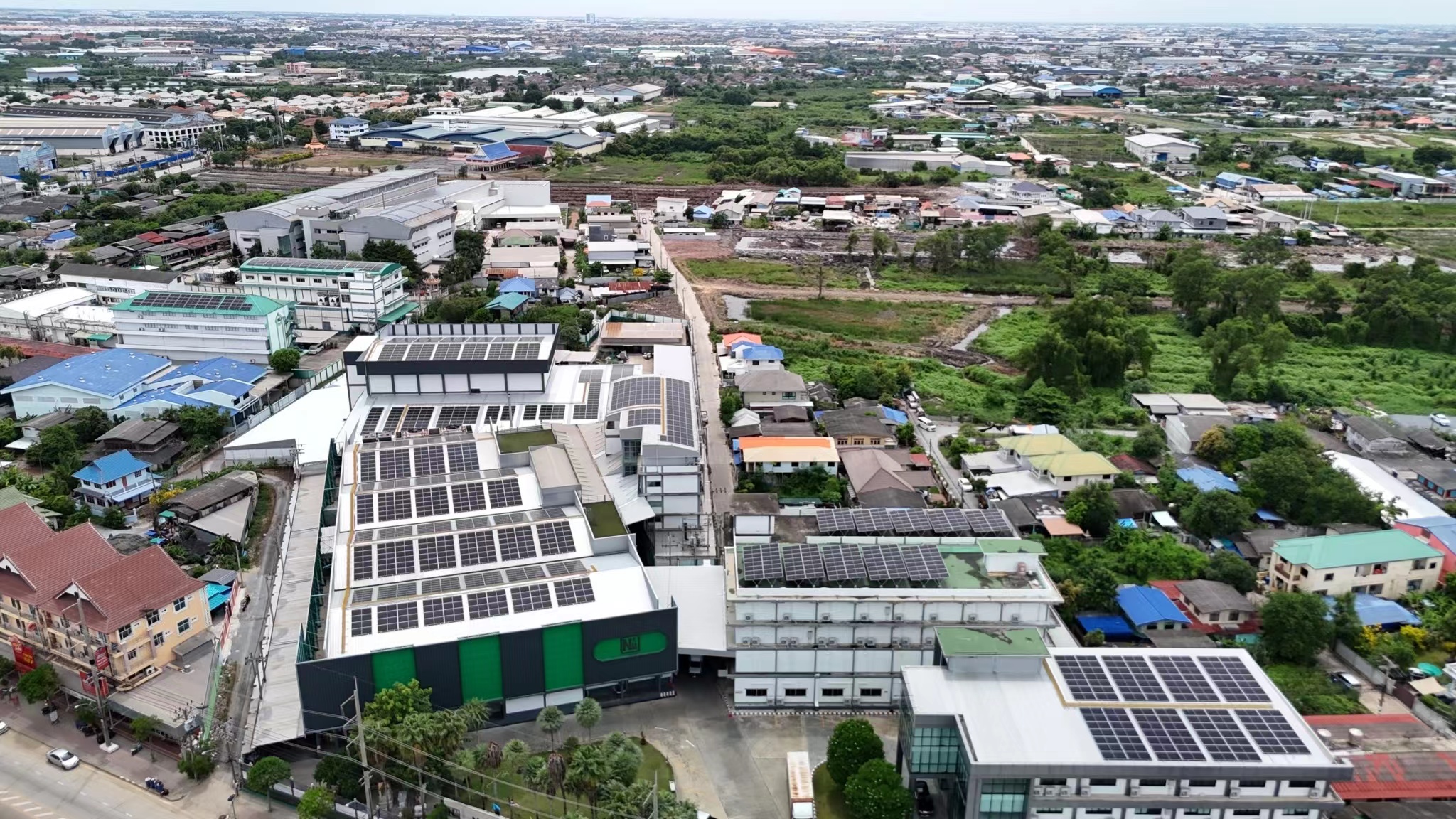 Assist large pharmaceutical factories in Thailand in building new solar system